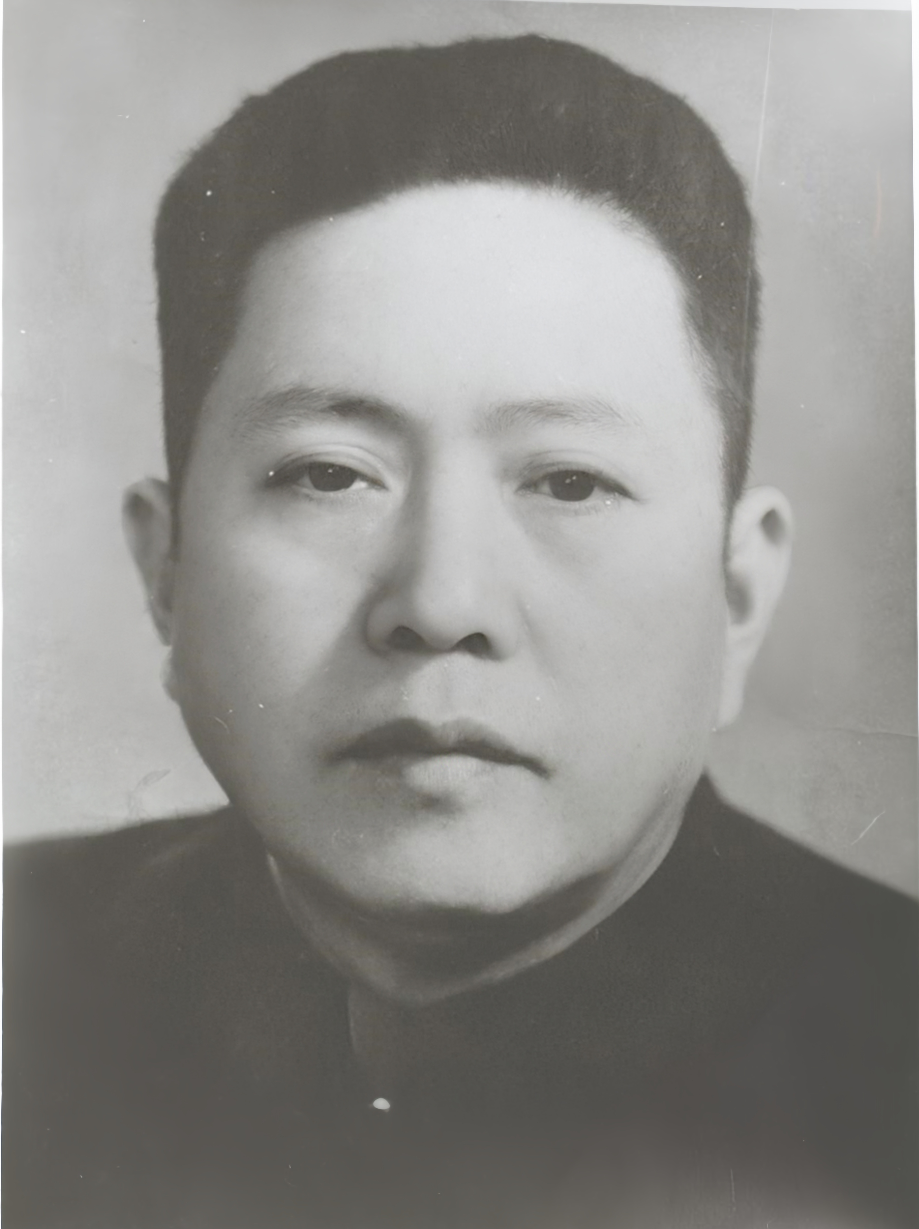 尚英1.jpg