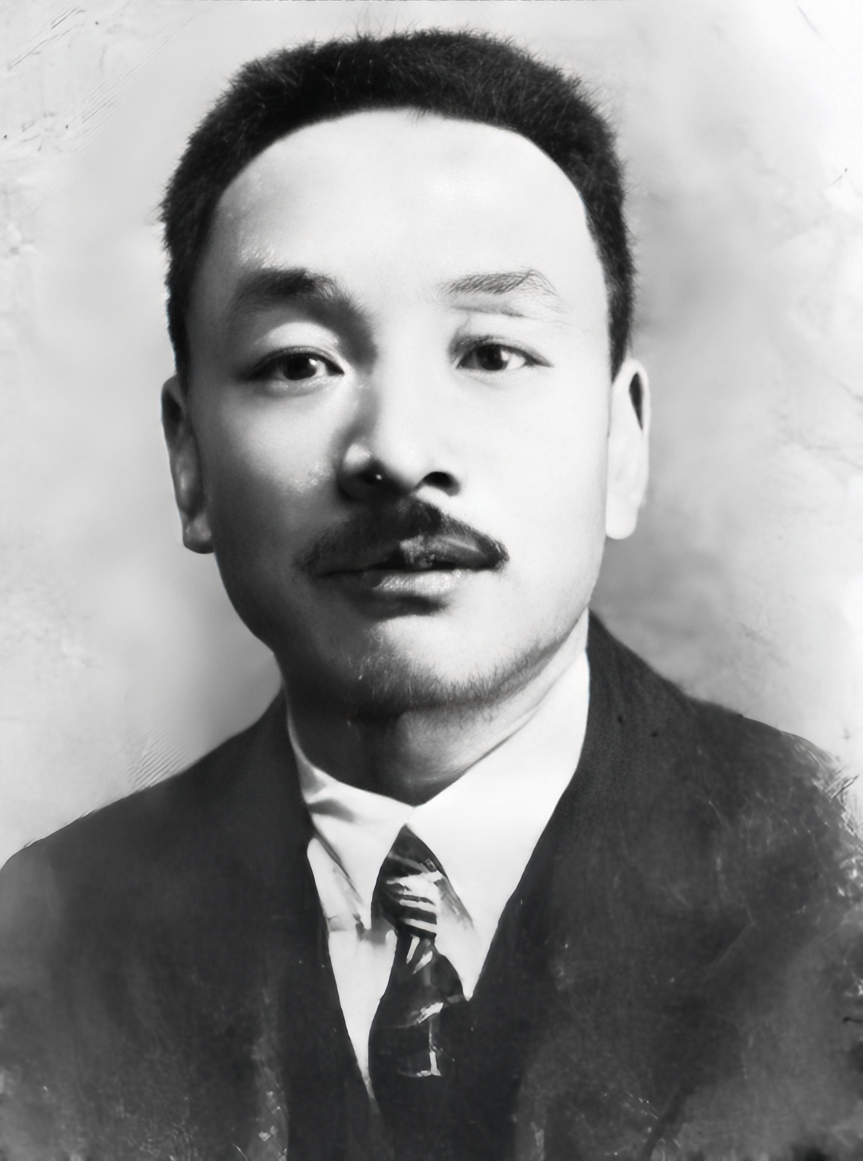 吴文潞1.jpg